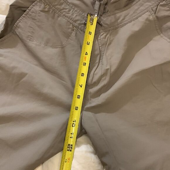 REI, capris, ladies size 10, great condition, UPF protection of 50, 💯 nylon - Picture 10 of 12